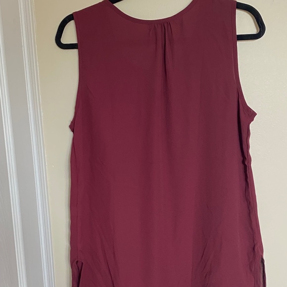 Jon & Anna Wine Coloured Tank, Size Large - Picture 2 of 7